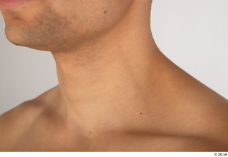 Colin neck 0009.jpg